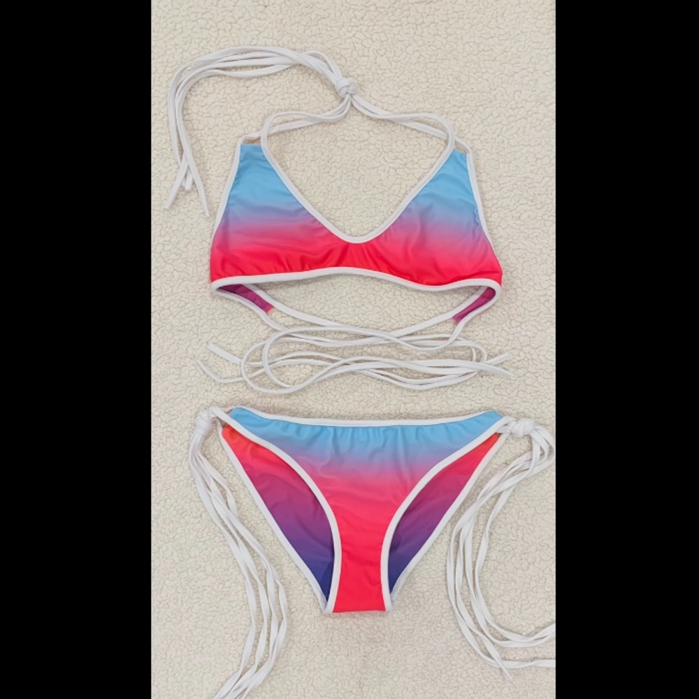 LAST CHANCE 🚀 Colorship Reversible Bikini in Sunset Gradient S